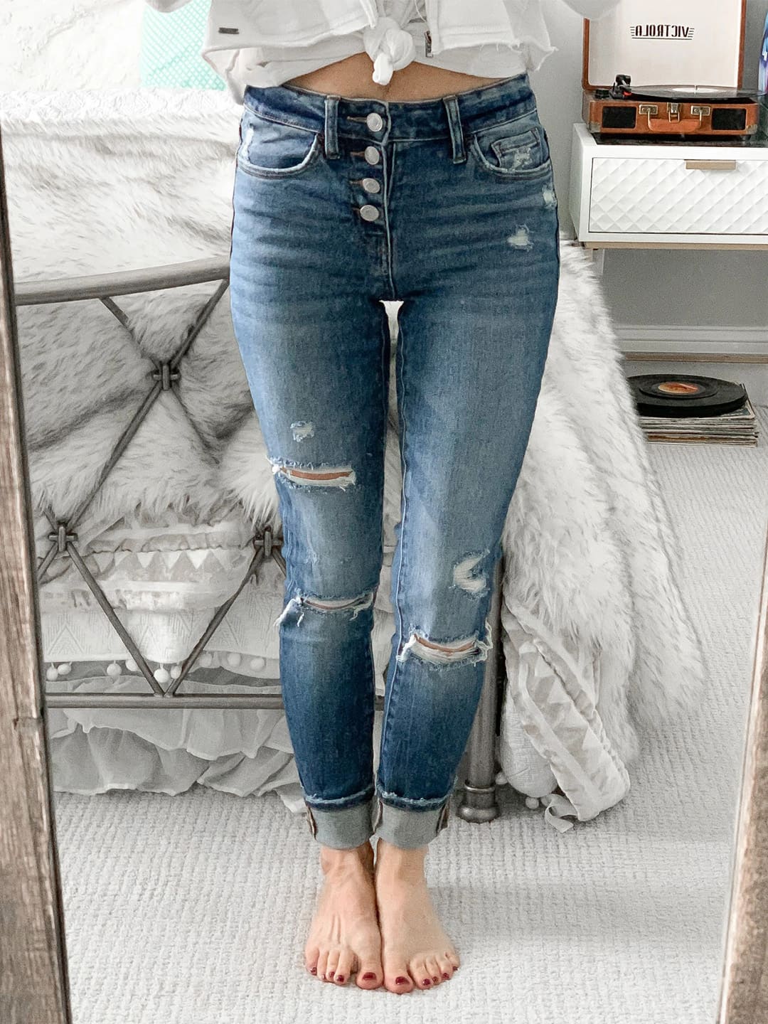 Luna Mid Rise Distressed Skinny Jeans